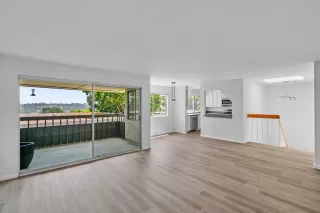 Photo #2: 240018464 Listing