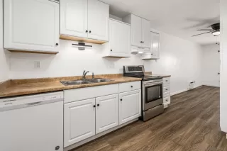 Photo #4: 240018472 Listing 