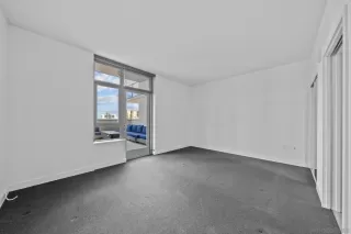 Photo #6: 240018545 Listing