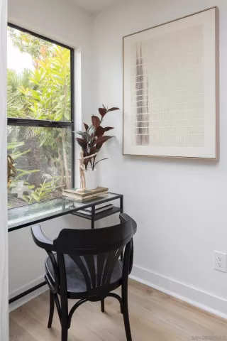 Photo #4: 240018595 Listing