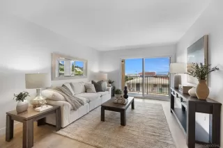 Photo #4: 240018645 Listing