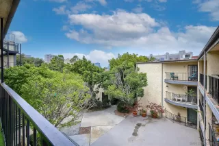 Photo #1: 240018671 Listing 