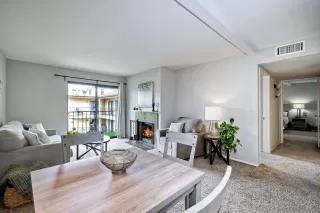 Photo #3: 240018671 Listing 