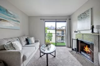 Photo #4: 240018671 Listing 