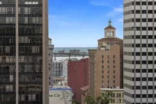 Photo #5: 240018677 Listing 