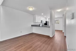 Photo #6: 240018703 Listing