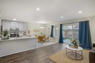 Photo #2: 240018725 Listing 