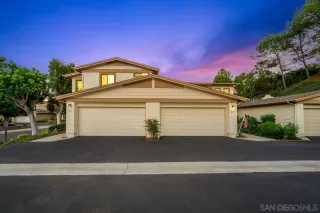 Photo #1: 240018778 Listing