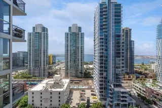 Photo #2: 240018781 Listing