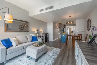 Photo #5: 240018781 Listing