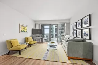 Photo #3: 240018785 Listing 