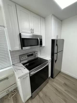 Photo #3: 240018830 Listing 