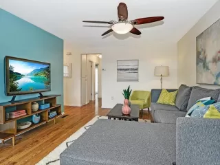 Photo #4: 240018833 Listing