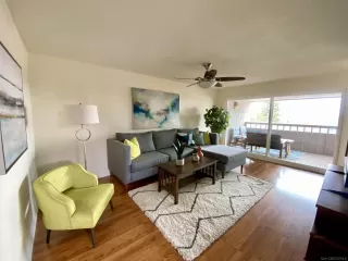 Photo #5: 240018833 Listing