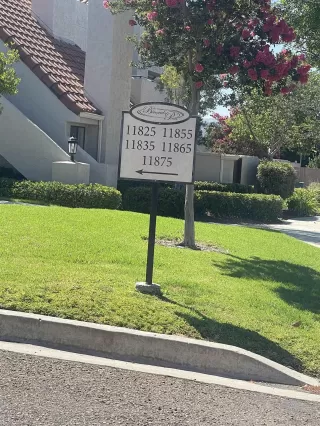 Photo #3: 240018958 Listing