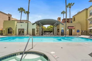 Photo #4: 240019016 Listing 