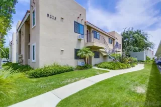 Photo #1: 240019019 Listing