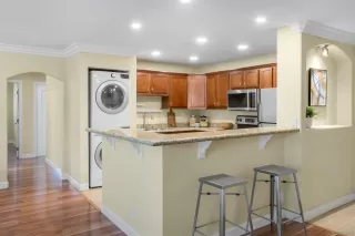 Photo #6: 240019072 Listing