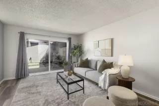 Photo #3: 240019116 Listing