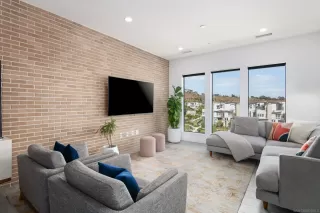 Photo #6: 240019123 Listing