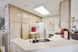 Photo #4: 240019156 Listing