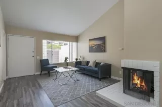 Photo #5: 240019248 Listing