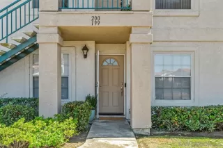 Photo #2: 240019251 Listing