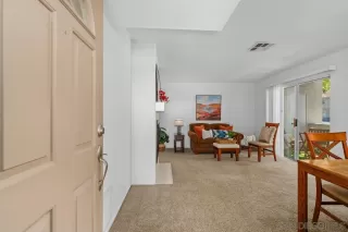 Photo #4: 240019251 Listing