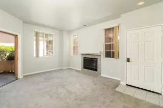 Photo #2: 240019257 Listing