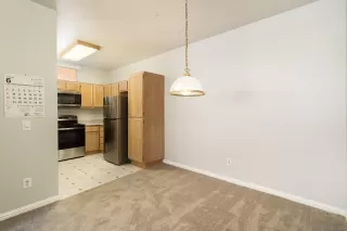 Photo #5: 240019257 Listing