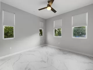 Photo #3: 240019331 Listing