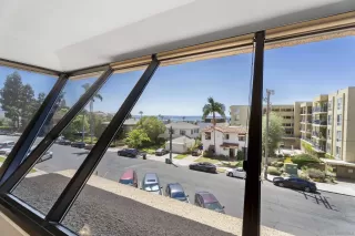 Photo #3: 240019333 Listing 