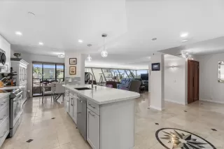 Photo #4: 240019333 Listing 