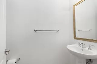 Photo #5: 240019410 Listing 