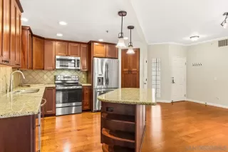 Photo #6: 240019455 Listing