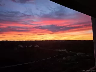 Photo #2: 240019492 Listing