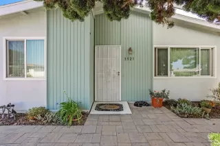 Photo #1: 240019505 Listing 