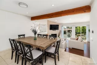 Photo #4: 240019516 Listing