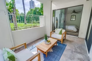 Photo #1: 240019564 Listing 