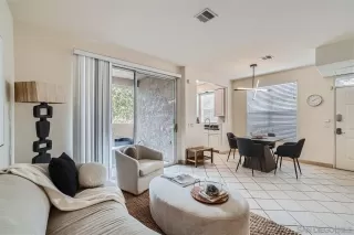 Photo #1: 240019615 Listing