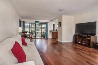 Photo #5: 240019654 Listing