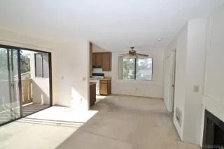 Photo #5: 240019707 Listing