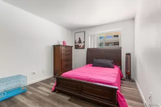 Photo #5: 240019778 Listing