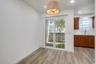 Photo #6: 240019790 Listing