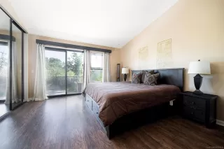 Photo #2: 240019808 Listing