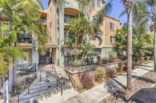 Photo #2: 240019819 Listing