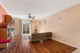 Photo #5: 240019828 Listing