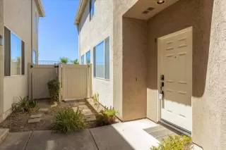 Photo #2: 240019859 Listing