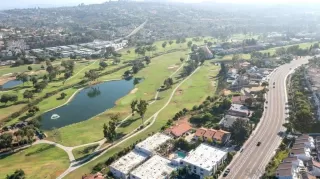 Photo #3: 240019949 Listing