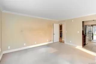 Photo #6: 240019949 Listing